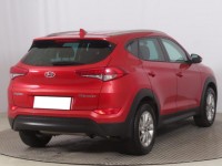 Hyundai Tucson  1.7 CRDi Trikolor