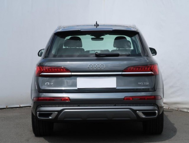 Audi Q7  50 TDI S-Line