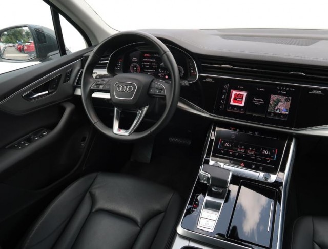 Audi Q7  50 TDI S-Line