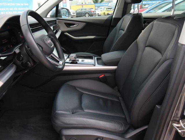 Audi Q7  50 TDI S-Line