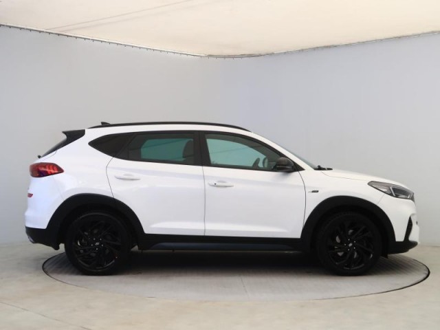 Hyundai Tucson  1.6 CRDi 48V MHEV N-Line