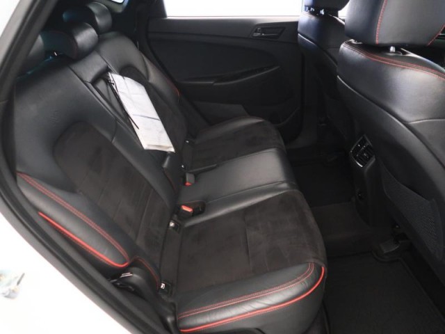 Hyundai Tucson  1.6 CRDi 48V MHEV N-Line