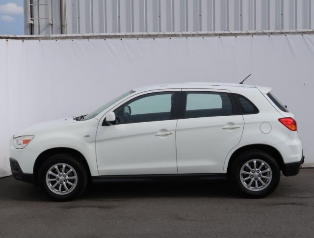 Mitsubishi ASX  1.6 MIVEC 