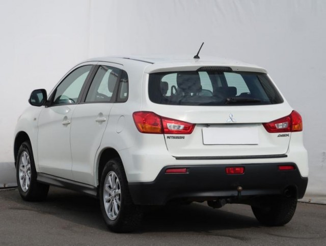 Mitsubishi ASX  1.6 MIVEC 