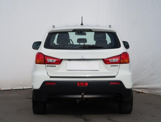 Mitsubishi ASX  1.6 MIVEC 