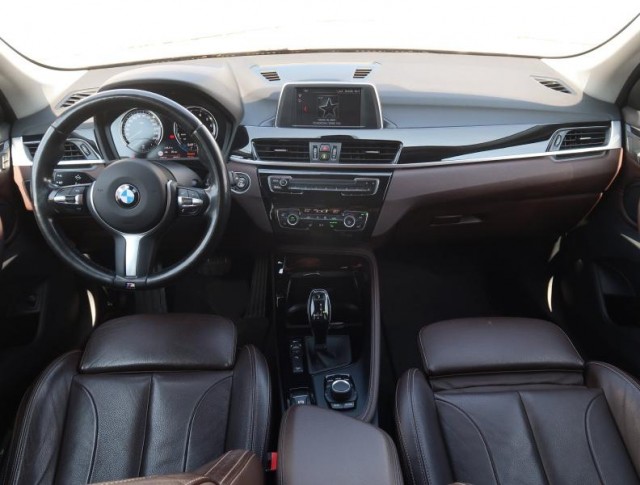 BMW X1  xDrive20i 