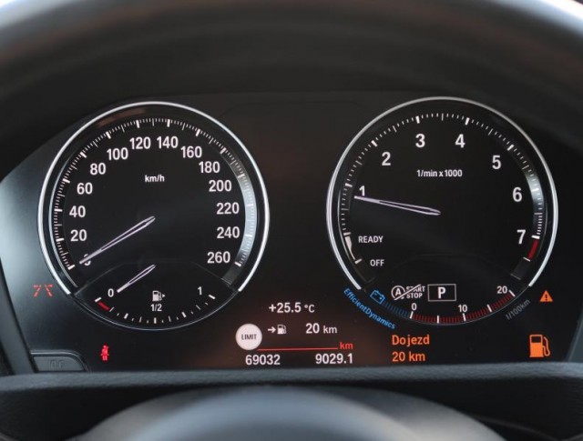 BMW X1  xDrive20i 