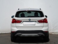 BMW X1  xDrive20i 