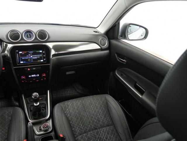 Suzuki Vitara  1.4 BoosterJet Elegance