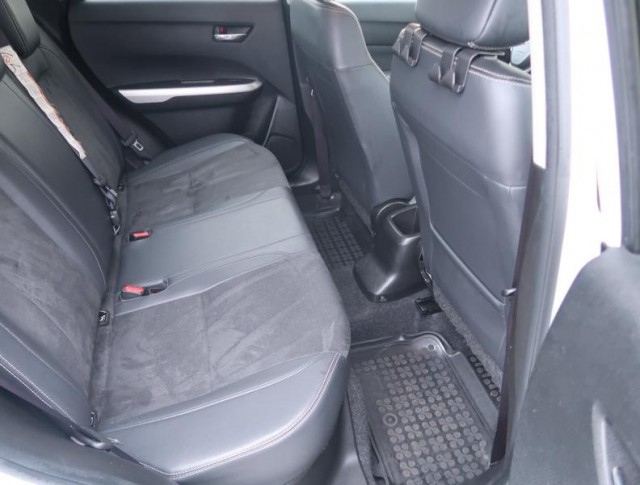 Suzuki Vitara  1.6 VVT Elegance