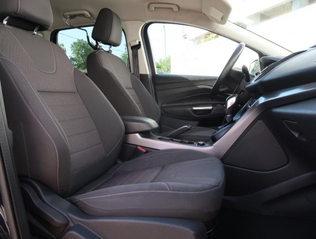 Ford Kuga  2.0 TDCi 