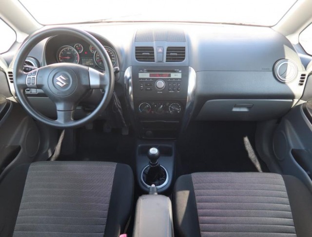 Suzuki SX4  1.5 VVT 