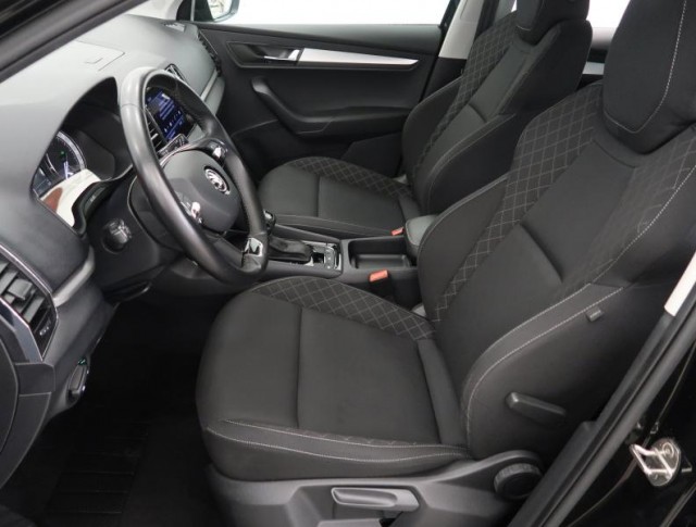 Škoda Karoq  1.5 TSI 
