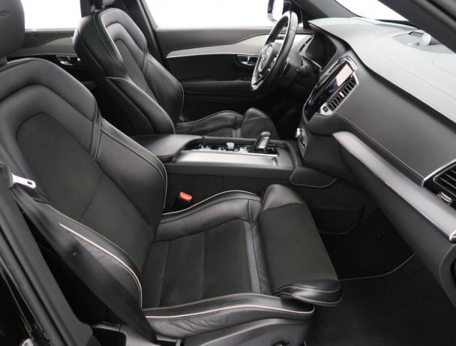 Volvo XC90  D5 AWD R-Design