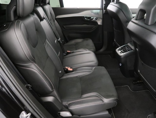 Volvo XC90  D5 AWD R-Design