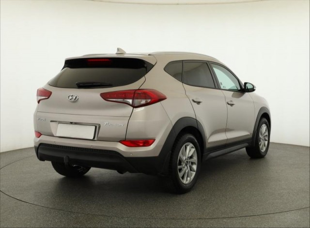 Hyundai Tucson  1.7 CRDi 