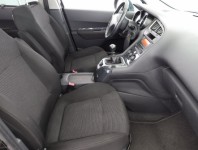 Peugeot 5008  1.6 HDi 