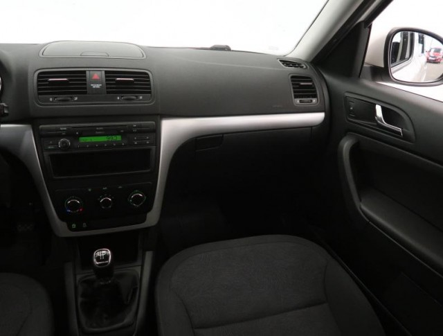 Škoda Yeti  1.6 TDI Active Plus