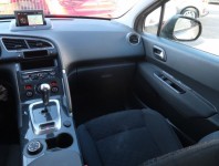 Peugeot 3008  1.6 HDi Allure