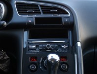 Peugeot 3008  1.6 HDi Allure