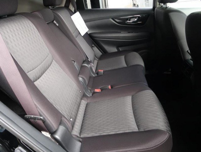 Nissan X-Trail  2.0 dCi Connect