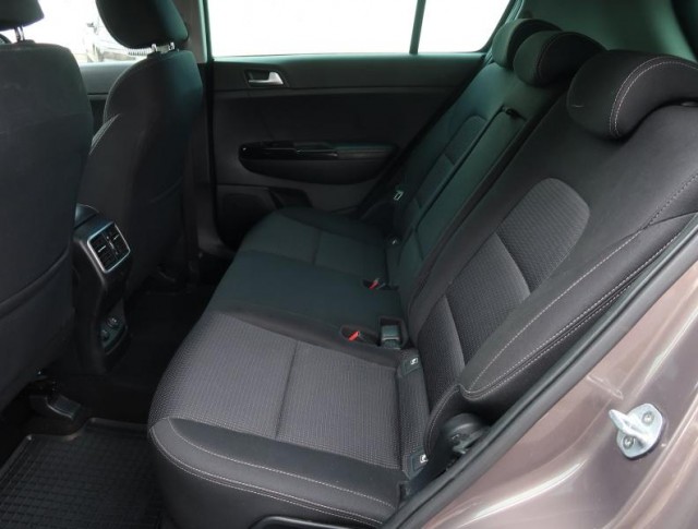 Kia Sportage  1.6 T-GDI 