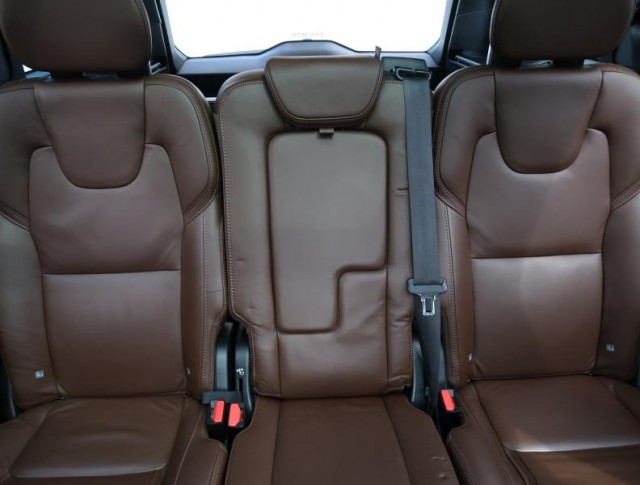 Volvo XC90  B5 AWD 
