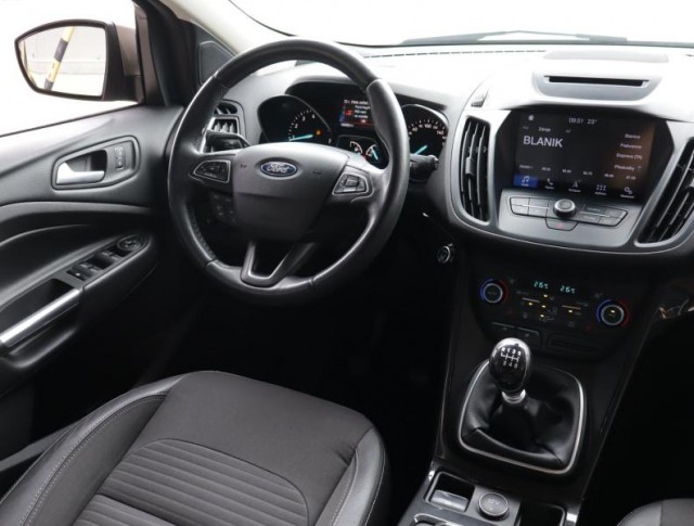 Ford Kuga  1.5 EcoBoost Titanium
