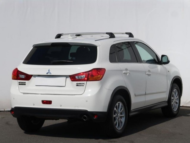 Mitsubishi ASX  1.6 MIVEC 