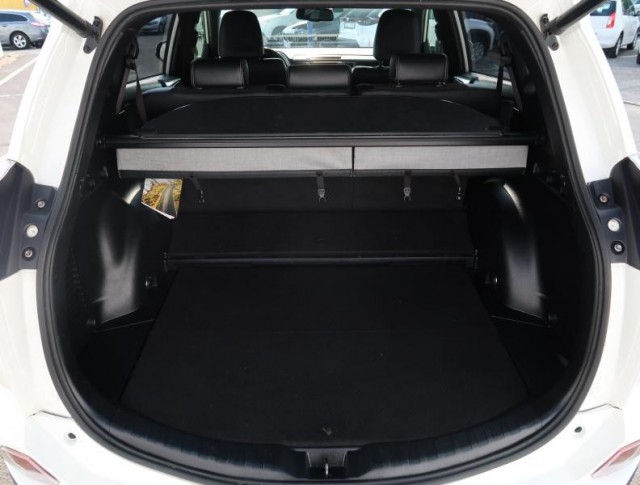 Toyota RAV 4  2.5 Hybrid 