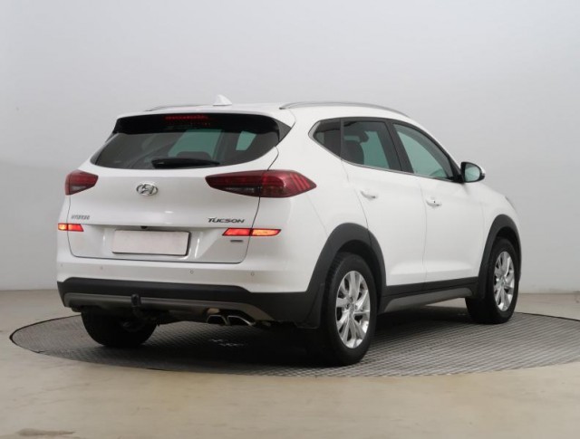 Hyundai Tucson  1.6 CRDi Trikolor