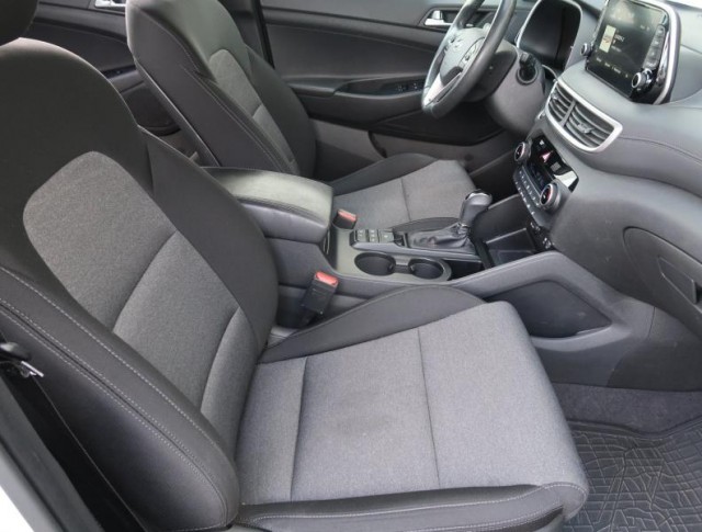Hyundai Tucson  1.6 CRDi Trikolor