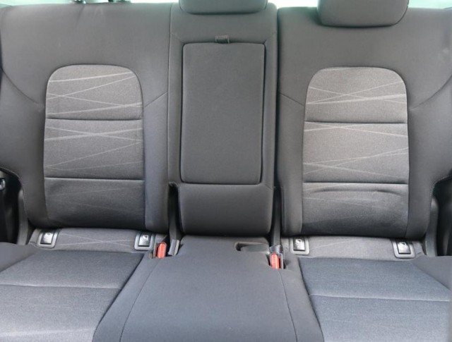 Hyundai Tucson  1.6 CRDi Trikolor