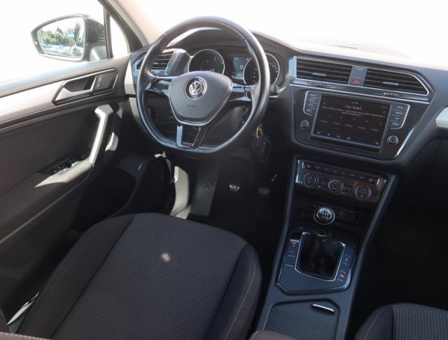 Volkswagen Tiguan  2.0 TDI Trendline