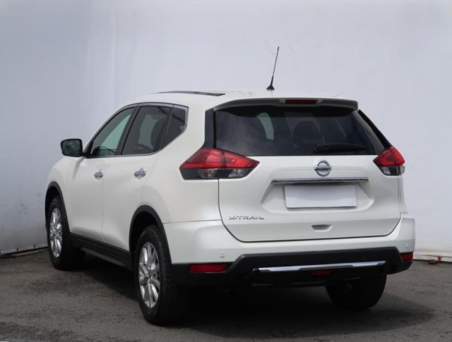 Nissan X-Trail  1.6 dCi 