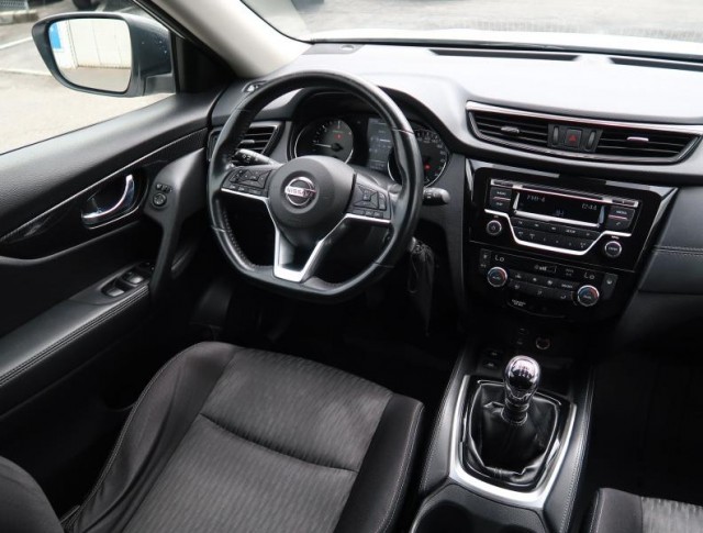 Nissan X-Trail  1.6 dCi 