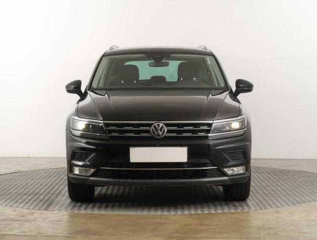 Volkswagen Tiguan  2.0 TSI Highline