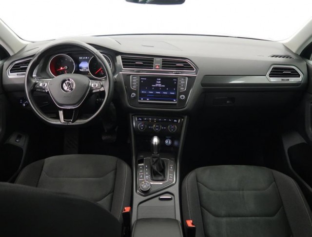 Volkswagen Tiguan  2.0 TSI Highline