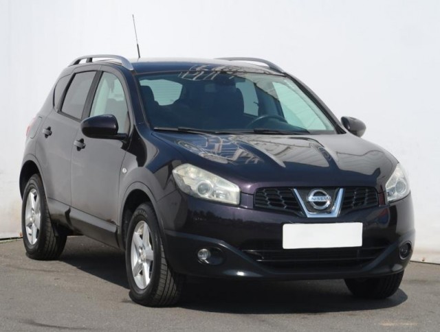 Nissan Qashqai  2.0 dCi 