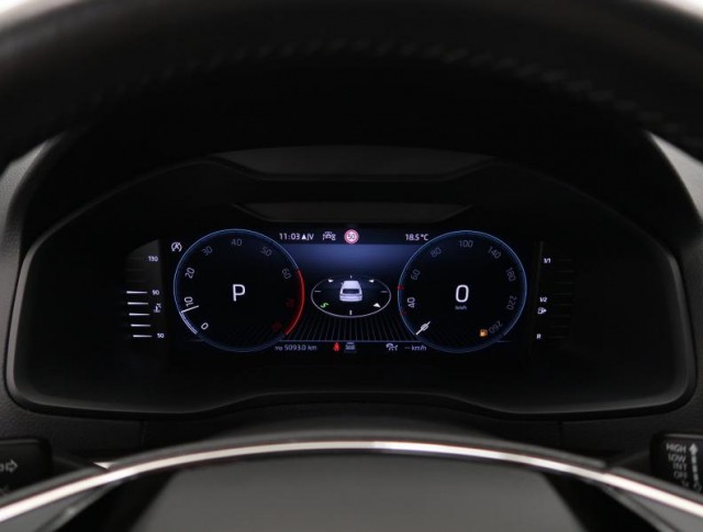 Škoda Karoq  1.5 TSI Ambition