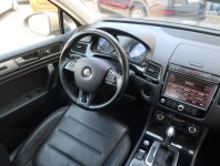 Volkswagen Touareg  3.0 TDI 