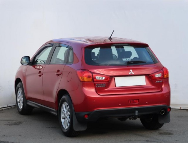 Mitsubishi ASX  1.6 MIVEC 