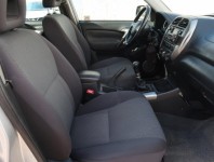 Toyota RAV 4  2.0 D-4D 