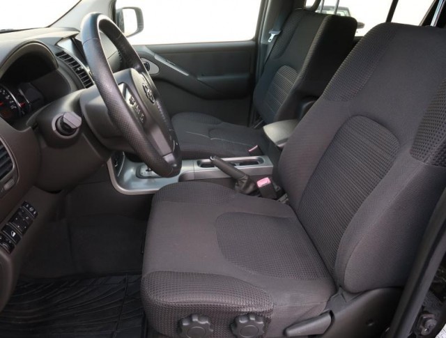 Nissan Pathfinder  2.5 dCi 