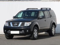 Nissan Pathfinder  2.5 dCi 