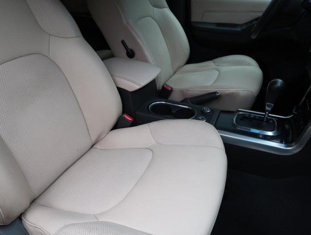 Nissan Pathfinder  3.0 dCi 