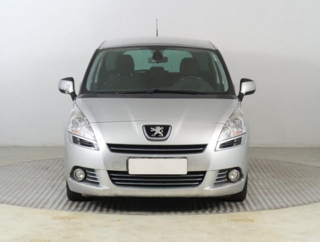 Peugeot 5008  1.6 HDi 