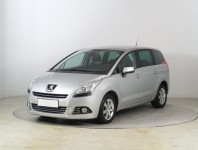 Peugeot 5008  1.6 HDi 