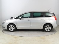 Peugeot 5008  1.6 HDi 