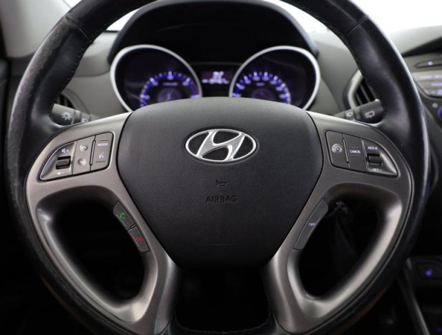 Hyundai ix35  2.0 CRDi 